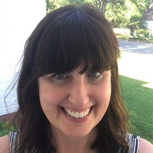 Meet your Posher, Andrea kathryn